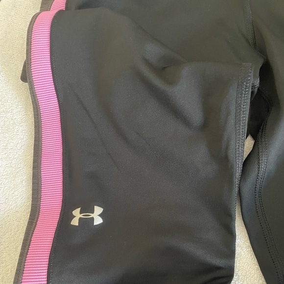 Under Armour Cold gear leggings.  Size Large - Picture 5 of 5